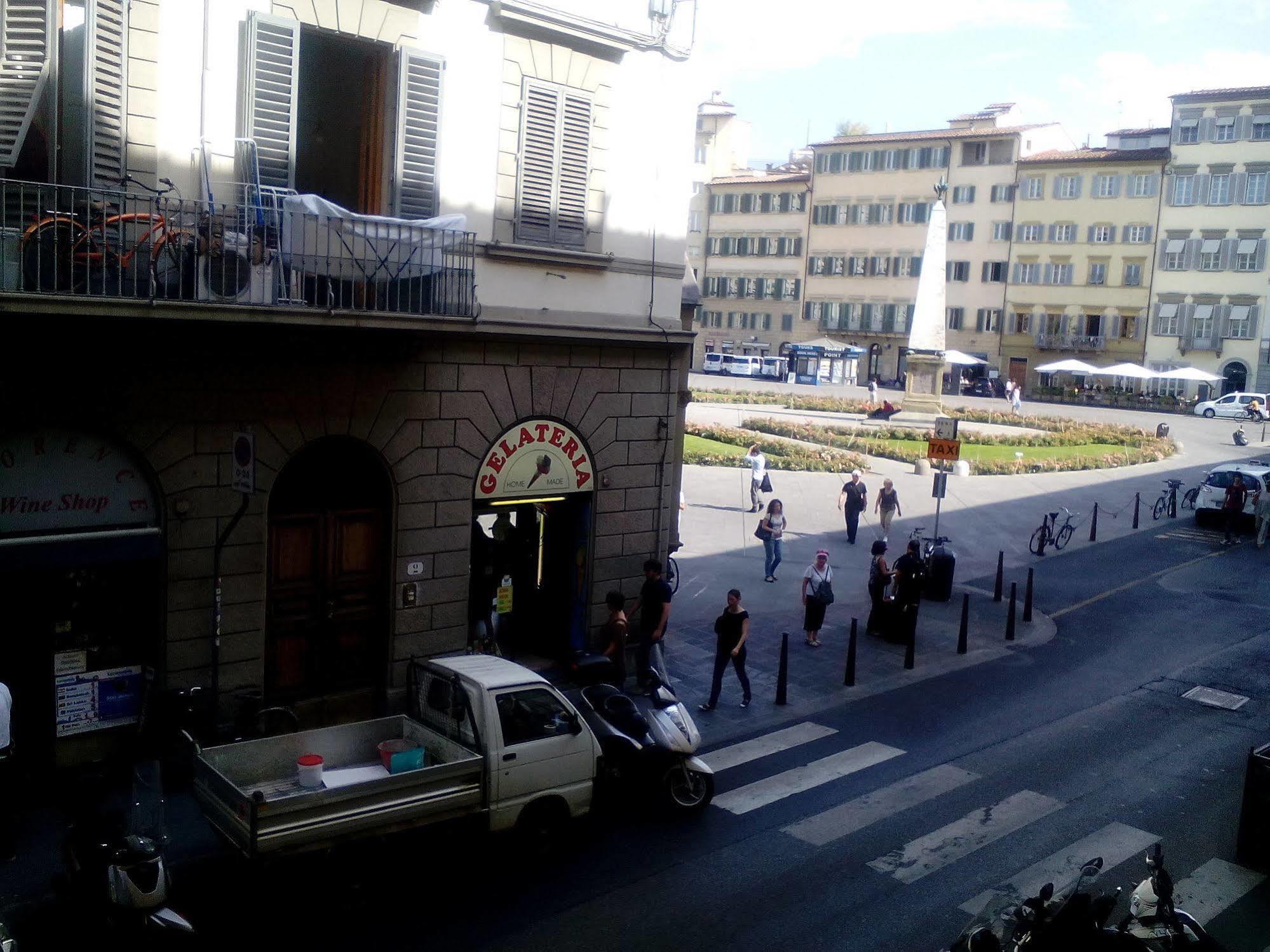 Hotel Tourist House Florencja Zewnętrze zdjęcie